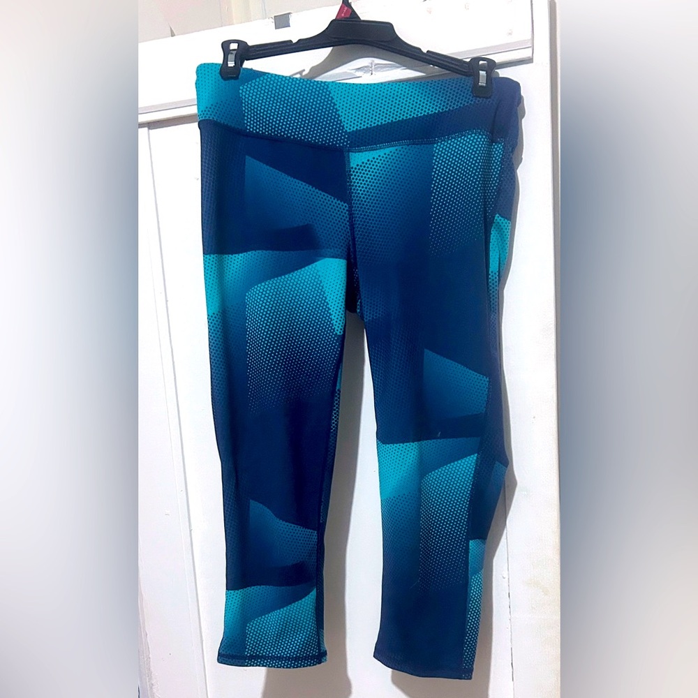 GAP Blue Geometric Performance Leggings